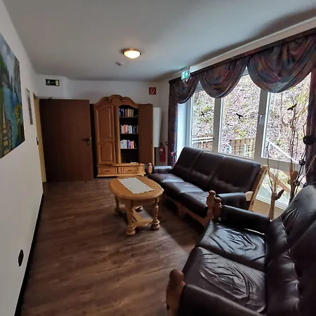 Отель Haus Am Зиммерат