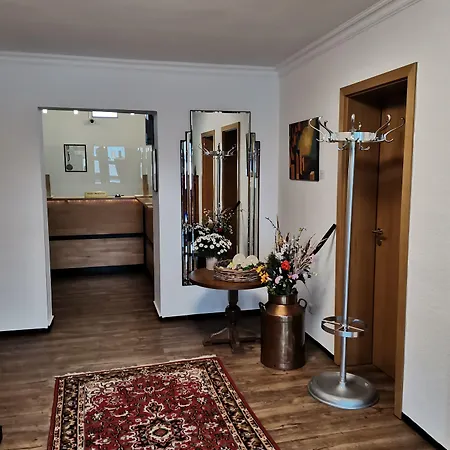 Отель Haus Am Зиммерат